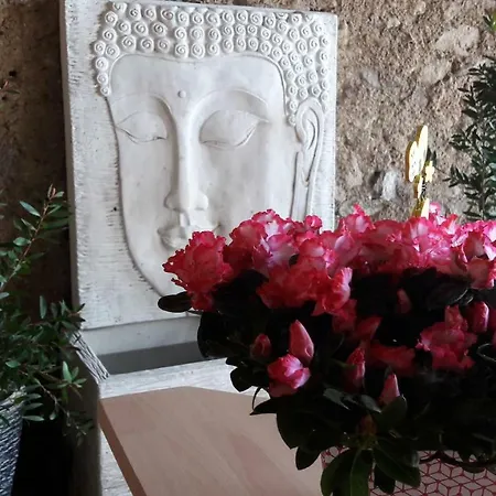 Maini Et Chambres D ' Hotes Guest house Laurens