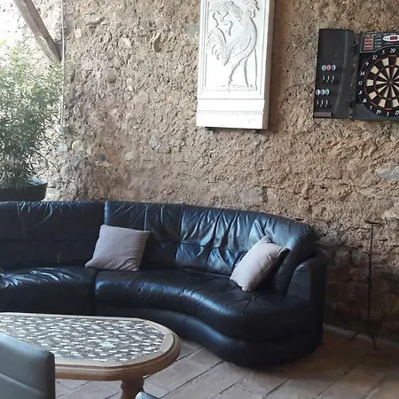 Maini Et Chambres D ' Hotes Guest house Laurens