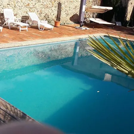 Maini Et Chambres D ' Hotes Guest house *